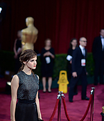 Emma-2014-march-86th-annual-academy-awards_134.jpg