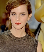 Emma-2014-march-86th-annual-academy-awards_56.jpg