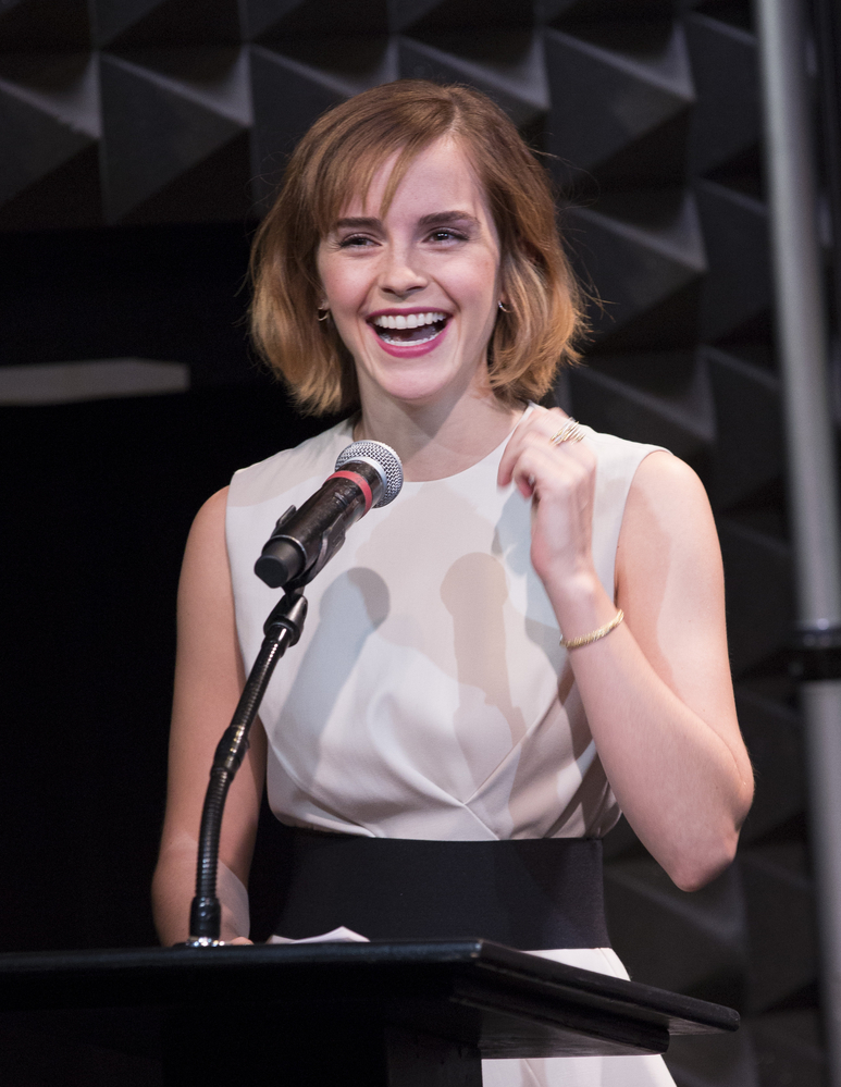 emma_watson_2016_heforshe_art_week_launch_in_nyc_54.jpg