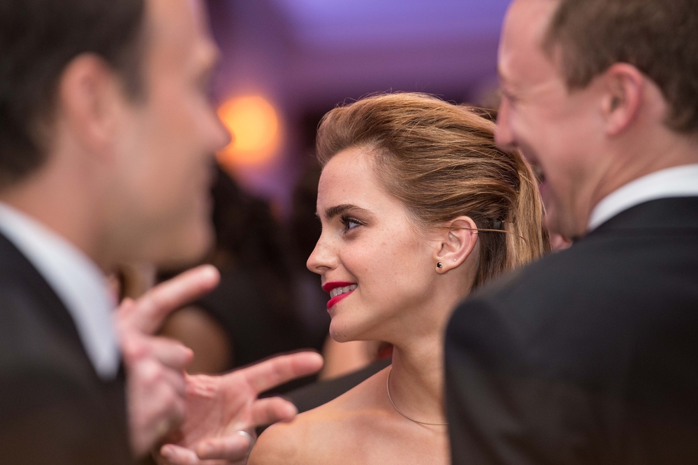 emma_watson_2016_white_house_correspondents_dinner_43.jpg