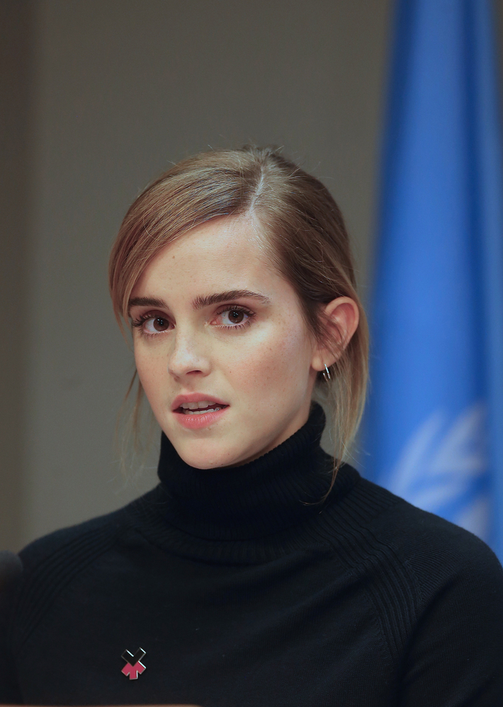 emma_watson_2016_heforshe_university_parity_report_launch_nyc_067.jpg