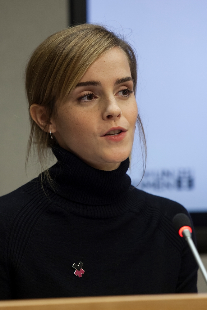 emma_watson_2016_heforshe_university_parity_report_launch_nyc_115.jpg