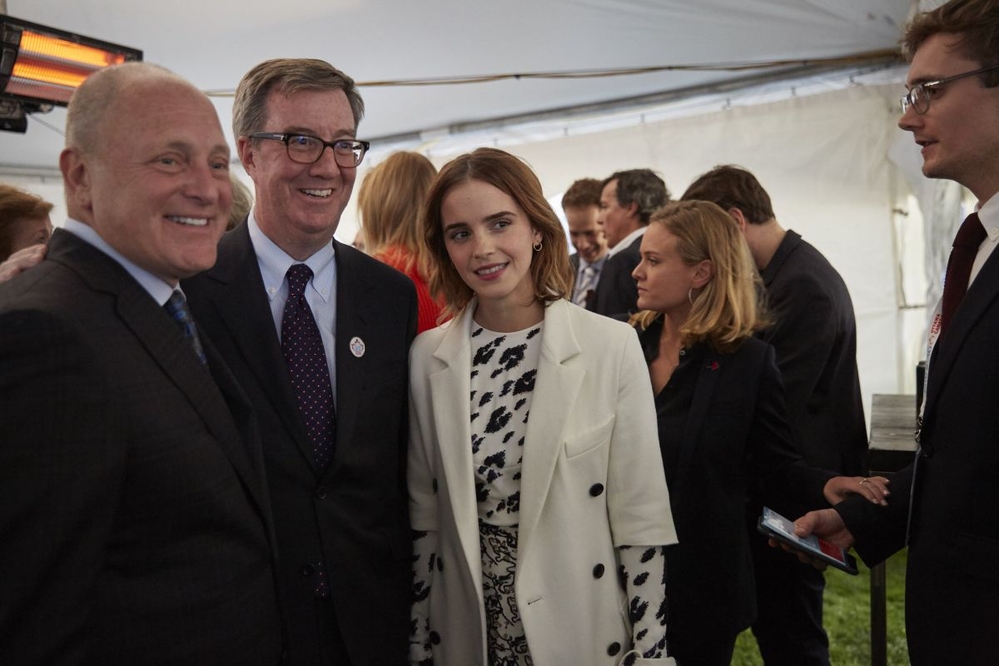 emma_watson_2016_one_young_world_opening_ceremony_30.jpg