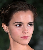 emma_watson_2017_feb_23_batb_london_launch_295.jpg