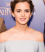 emma_watson_2017_feb_23_batb_london_launch_333.jpg