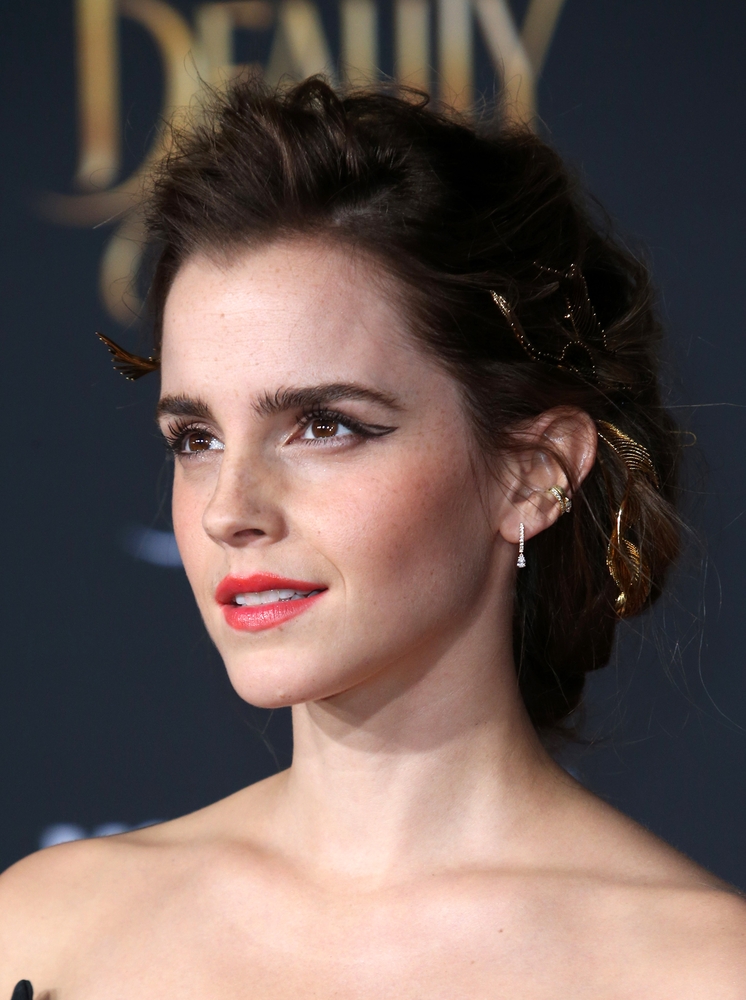 emma_watson_2017_mar_batb_la_premiere_722.jpg