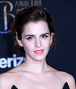 emma_watson_2017_mar_batb_la_premiere_680.jpg