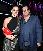 emma_watson_2017_may_7th_mtv_movie_tv_awards_51.jpg
