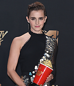 emma_watson_2017_may_7th_mtv_movie_tv_awards_553.jpg