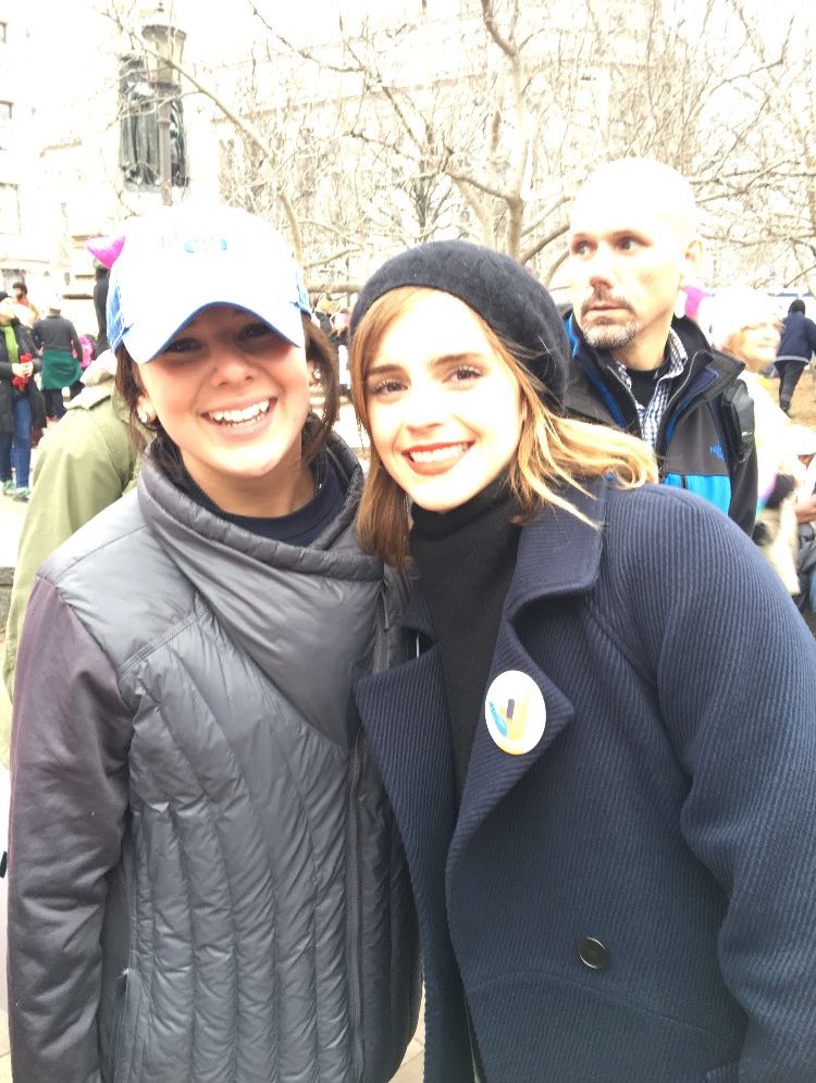 emma_watson_2017_womens_march_on_washington_55.jpg
