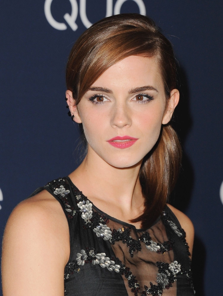 emma_2014_instyle_warner_bros_post_party_71st_annual_golden_globe_awards_44.jpg