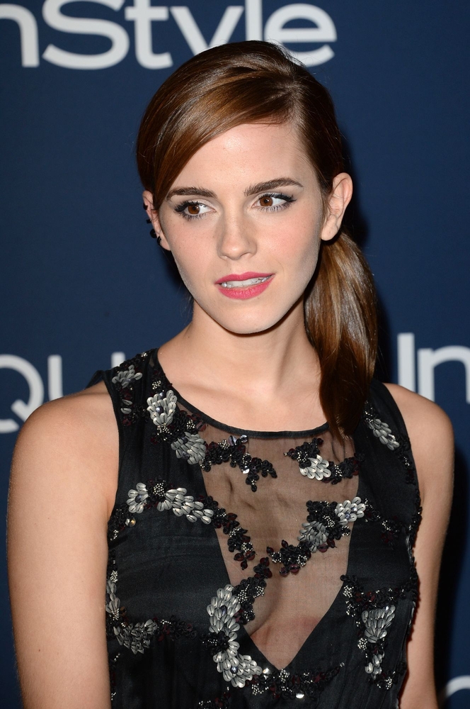 emma_2014_instyle_warner_bros_post_party_71st_annual_golden_globe_awards_65.jpg