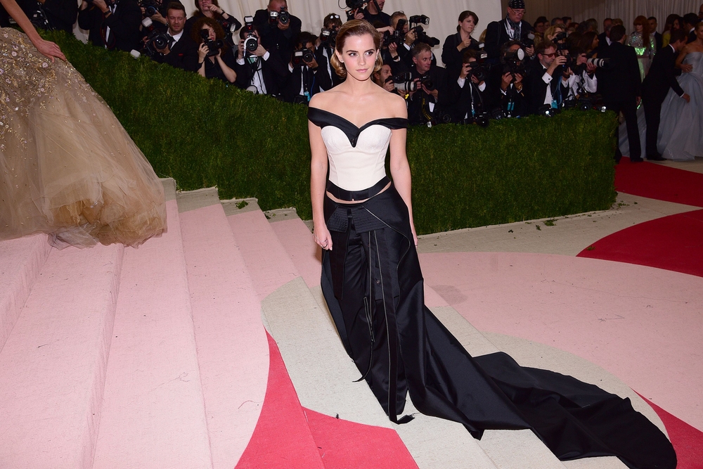 emma_watson_2016_met_costume_institute_gala_161.jpg