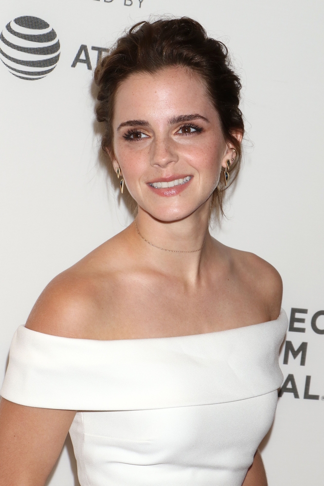 emma_watson_2017_april_26th_the_circle_premiere_tribeca_film_festival_140.jpg