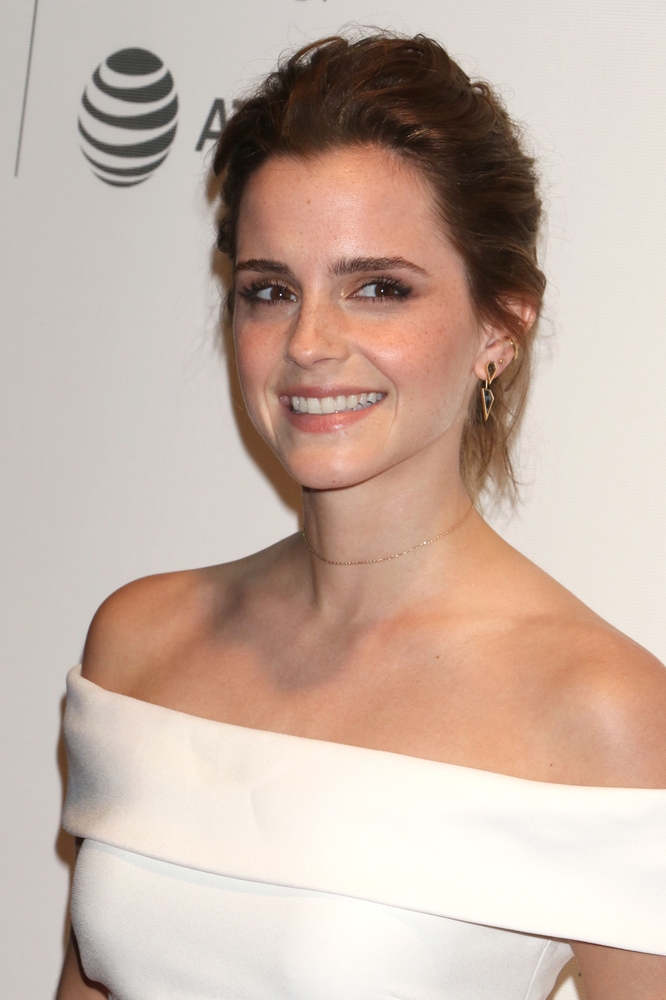 emma_watson_2017_april_26th_the_circle_premiere_tribeca_film_festival_142.jpg