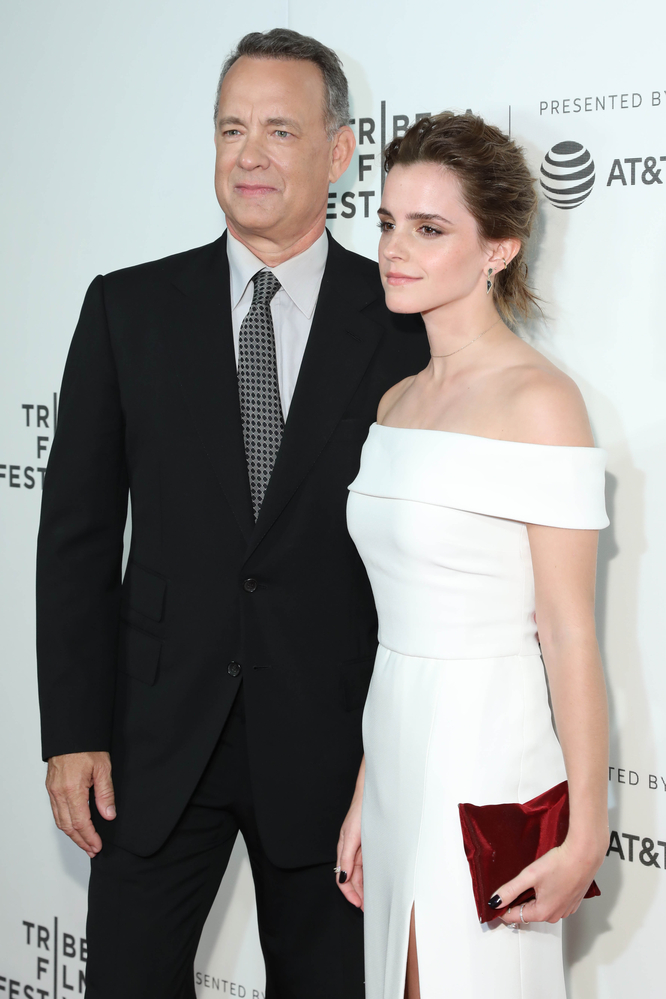emma_watson_2017_april_26th_the_circle_premiere_tribeca_film_festival_24.jpg