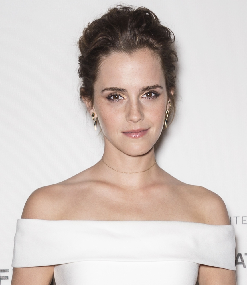 emma_watson_2017_april_26th_the_circle_premiere_tribeca_film_festival_254.jpg