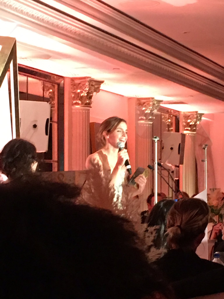 emma_watson_2017_elle_style_awards_16.jpg