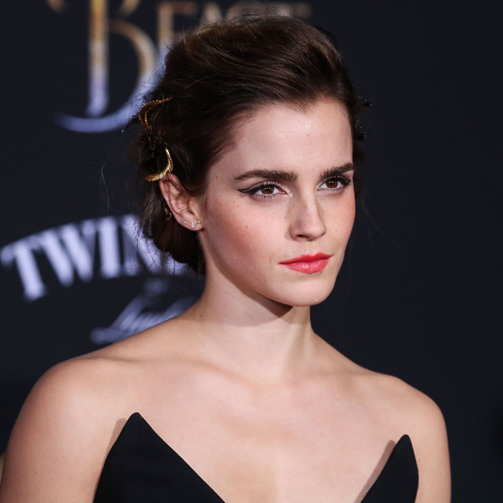 emma_watson_2017_mar_batb_la_premiere_291.jpg