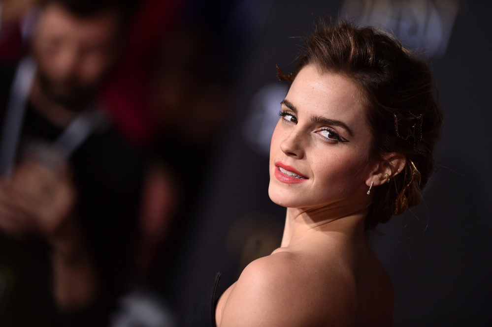 emma_watson_2017_mar_batb_la_premiere_355.jpg