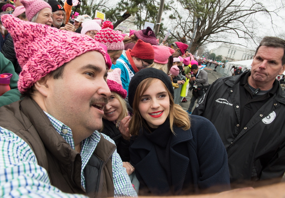 emma_watson_2017_womens_march_on_washington_33.jpg