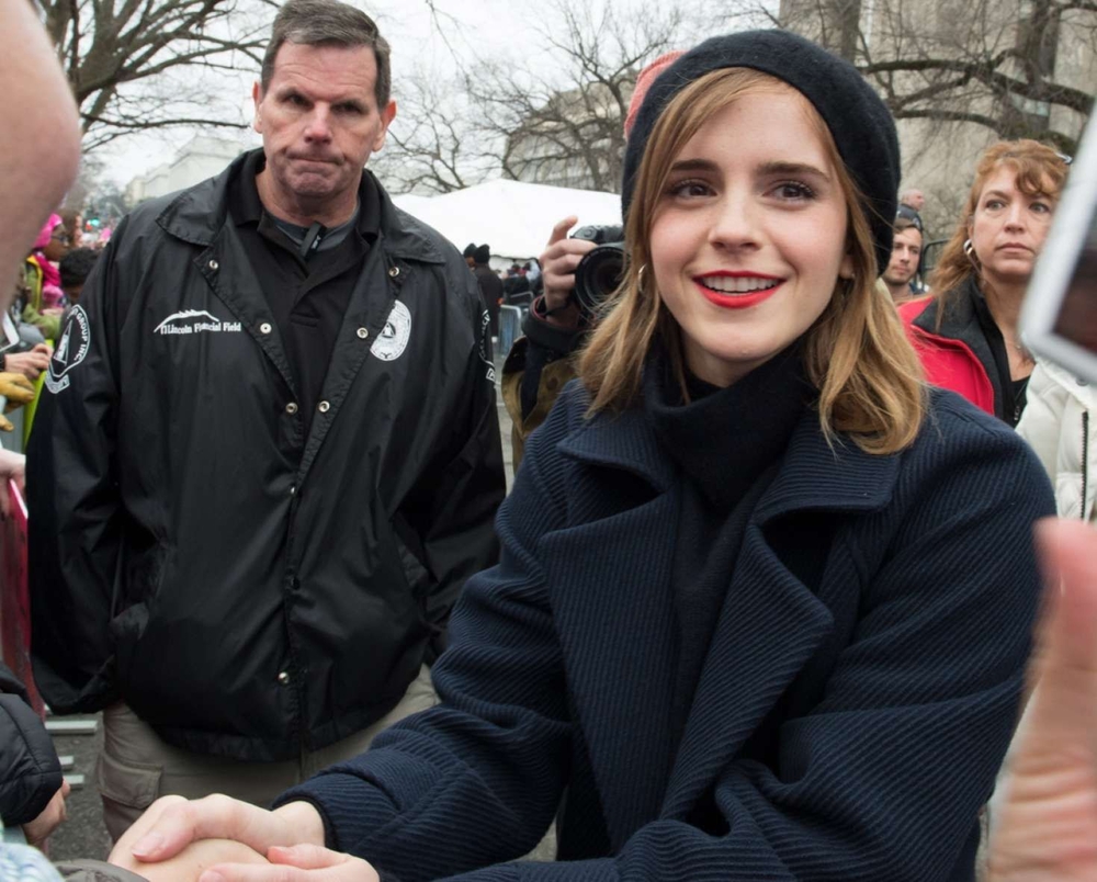 emma_watson_2017_womens_march_on_washington_37.jpg