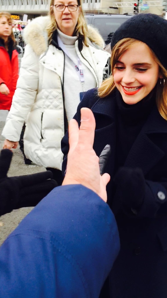 emma_watson_2017_womens_march_on_washington_70.jpg