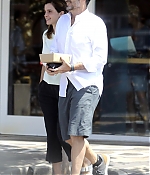 EEW_2019candid_aug13_out_for_lunch_in_santa_monica_ca_005.jpg