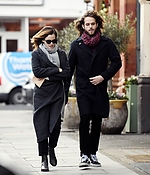 EEW_2019candid_dec18_out_for_lunch_in_london_005.jpg