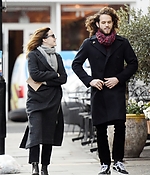 EEW_2019candid_dec18_out_for_lunch_in_london_009.jpg