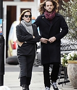 EEW_2019candid_dec18_out_for_lunch_in_london_014.jpg