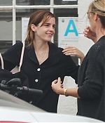 EEW_2019candid_out_for_coffee_in_venice_ca_006.jpg