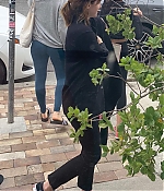 EEW_2019candid_out_for_coffee_in_venice_ca_021.jpg