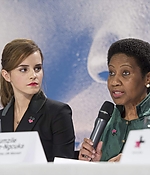 Filename=emma_2015_world_economics_forum_davos_08.jpg
Filesize=136KiB
Dimensions=2000x1331
Date added=Mar 10, 2015 emma_2015_world_economics_forum_davos_08.jpg