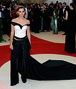 emma_watson_2016_met_costume_institute_gala_113.jpg