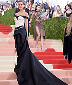 emma_watson_2016_met_costume_institute_gala_141.jpg