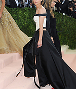 emma_watson_2016_met_costume_institute_gala_153.jpg