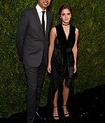 emma_watson_2016_nov_moma_film_benefit_tribute_to_tom_hanks_15.jpg