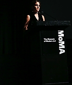 emma_watson_2016_nov_moma_film_benefit_tribute_to_tom_hanks_25.jpg