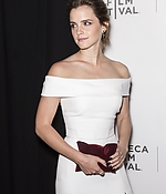 emma_watson_2017_april_26th_the_circle_premiere_tribeca_film_festival_249.jpg