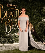 emma_watson_2017_feb_23_batb_london_launch_212.jpg