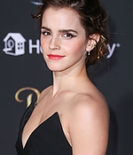 emma_watson_2017_mar_batb_la_premiere_257.jpg