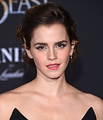 emma_watson_2017_mar_batb_la_premiere_264.jpg