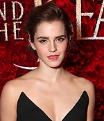 emma_watson_2017_mar_batb_la_premiere_280.jpg
