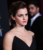 emma_watson_2017_mar_batb_la_premiere_284.jpg