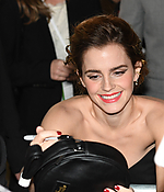 emma_watson_2017_mar_batb_la_premiere_80.jpg
