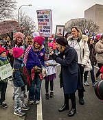 Filename=emma_watson_2017_womens_march_on_washington_42.jpg
Filesize=725KiB
Dimensions=2048x2048
Date added=Feb 20, 2017 emma_watson_2017_womens_march_on_washington_42.jpg
